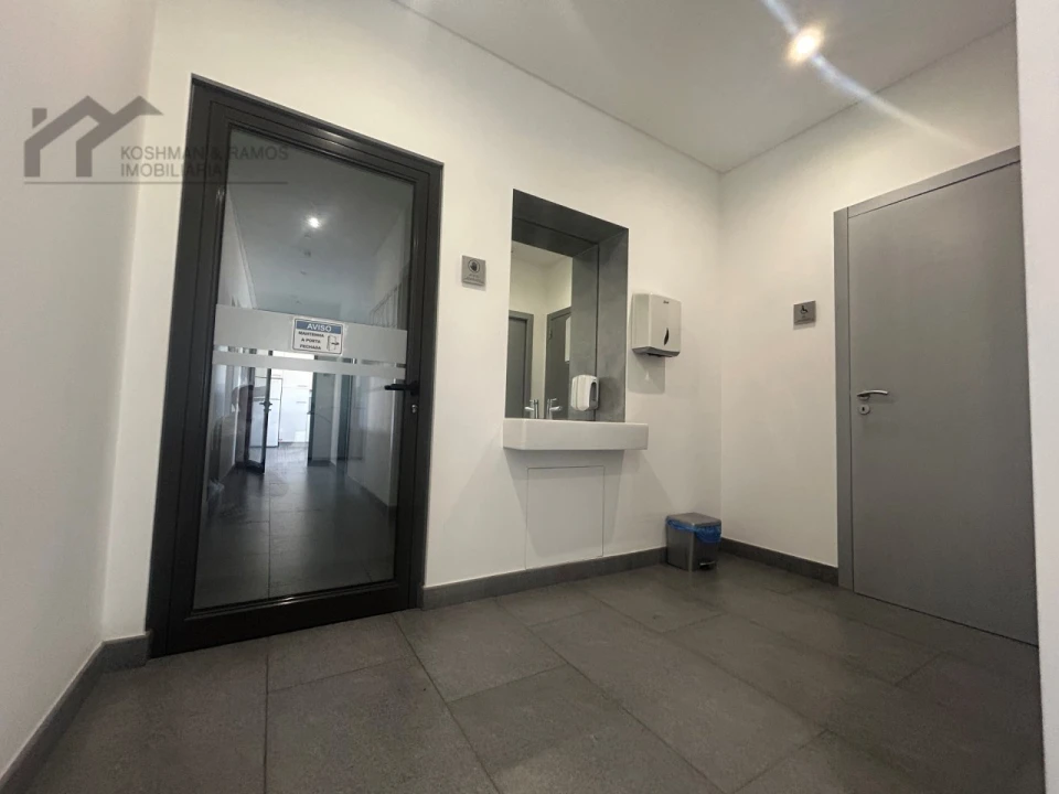 Armazém para Venda em A dos Cunhados e Maceira Foto 14