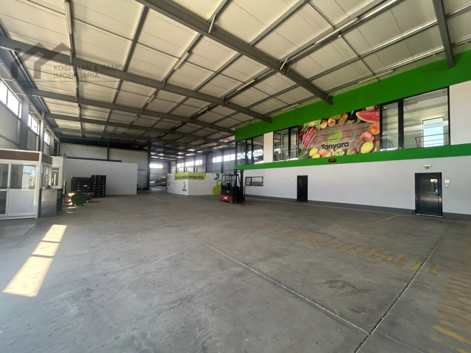 Armazém para Venda em A dos Cunhados e Maceira Foto 8