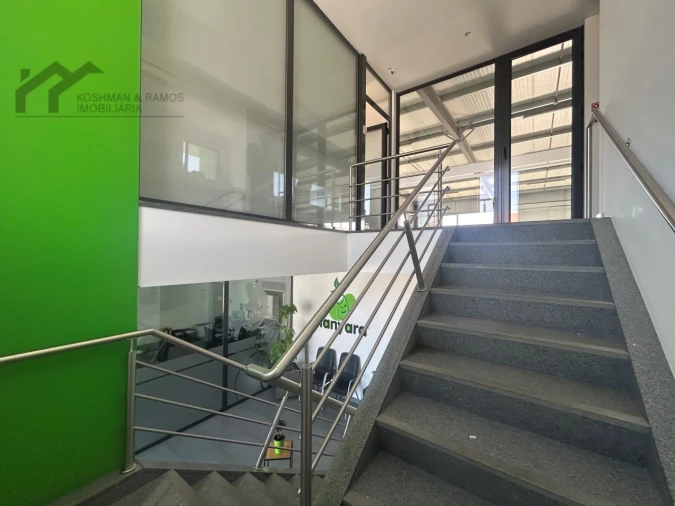 Armazém para Venda em A dos Cunhados e Maceira Foto 16