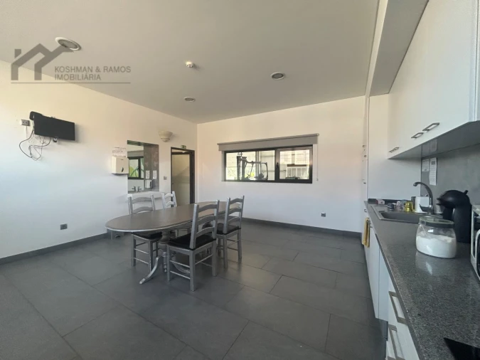 Armazém para Venda em A dos Cunhados e Maceira Foto 44