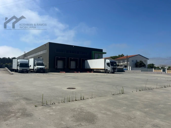 Armazém para Venda em A dos Cunhados e Maceira Foto 5