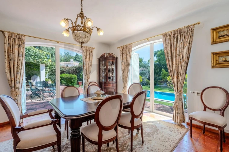 Moradia T4 para Venda em Milharado Foto 11