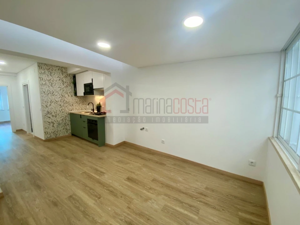 Apartamento T1 para Venda em Peniche Foto 11