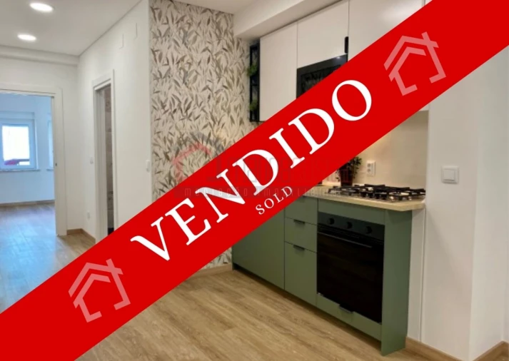 Apartamento T1 para Venda em Peniche