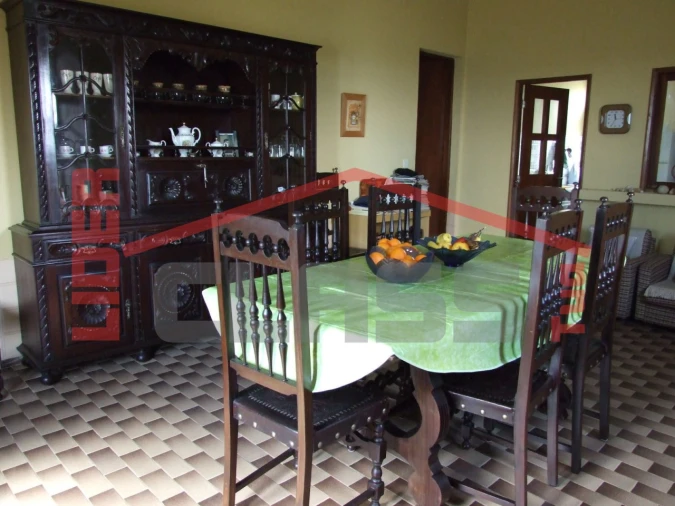 Moradia T4 para Venda em Bouça Foto 5