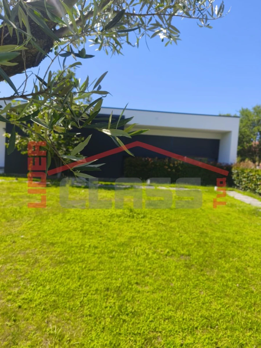 Moradia T3 para Venda em Carvalhais Foto 4