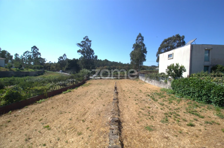 Terreno para Venda em Santo Tirso, Couto (Santa Cristina e São Miguel) e Burgães Foto 2