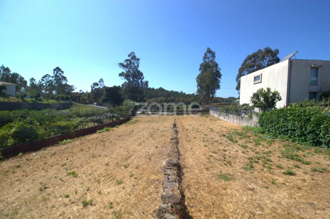 Terreno para Venda em Santo Tirso, Couto (Santa Cristina e São Miguel) e Burgães Foto 5