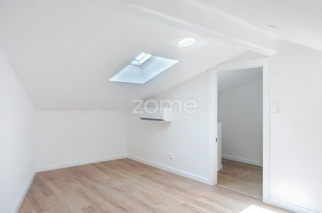 Moradia T4 para Venda em Golegã Foto 11