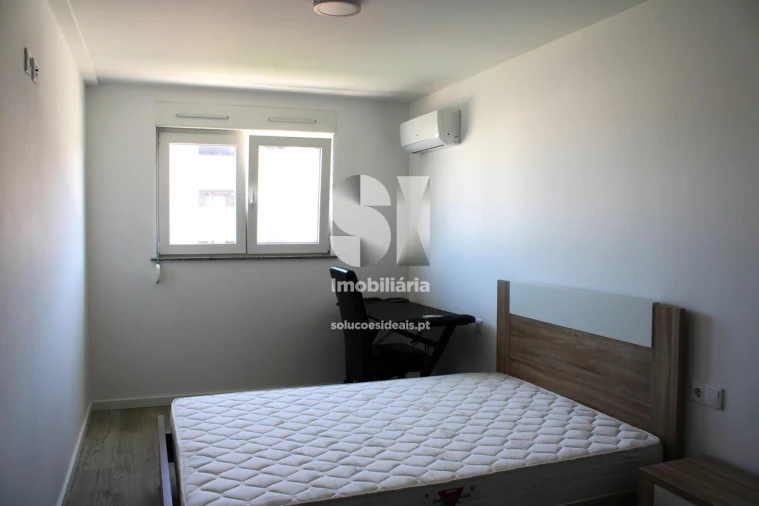 Apartamento T3 para Arrendamento em Aradas Foto 10