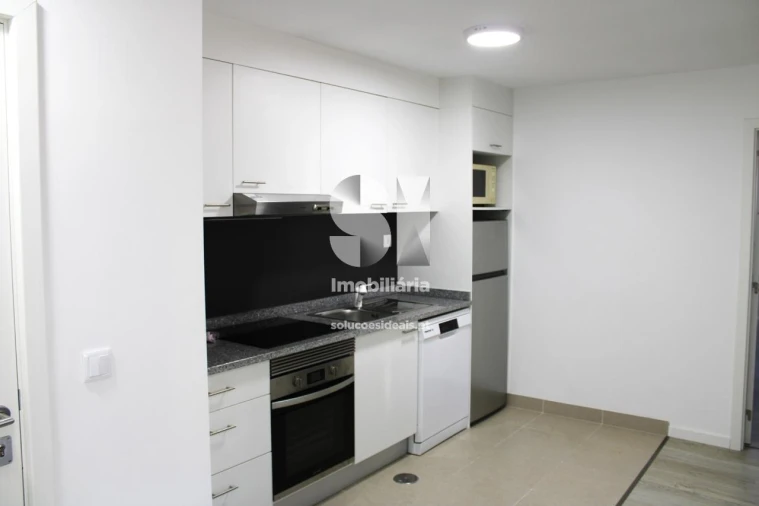 Apartamento T3 para Arrendamento em Aradas Foto 14