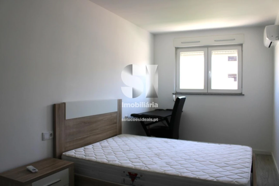 Apartamento T3 para Arrendamento em Aradas Foto 4