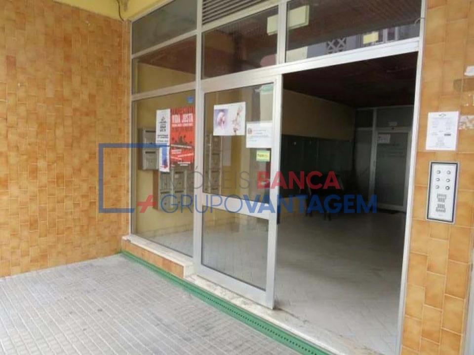 Loja para Venda em Alto do Seixalinho, Santo André e Verderena Foto 5