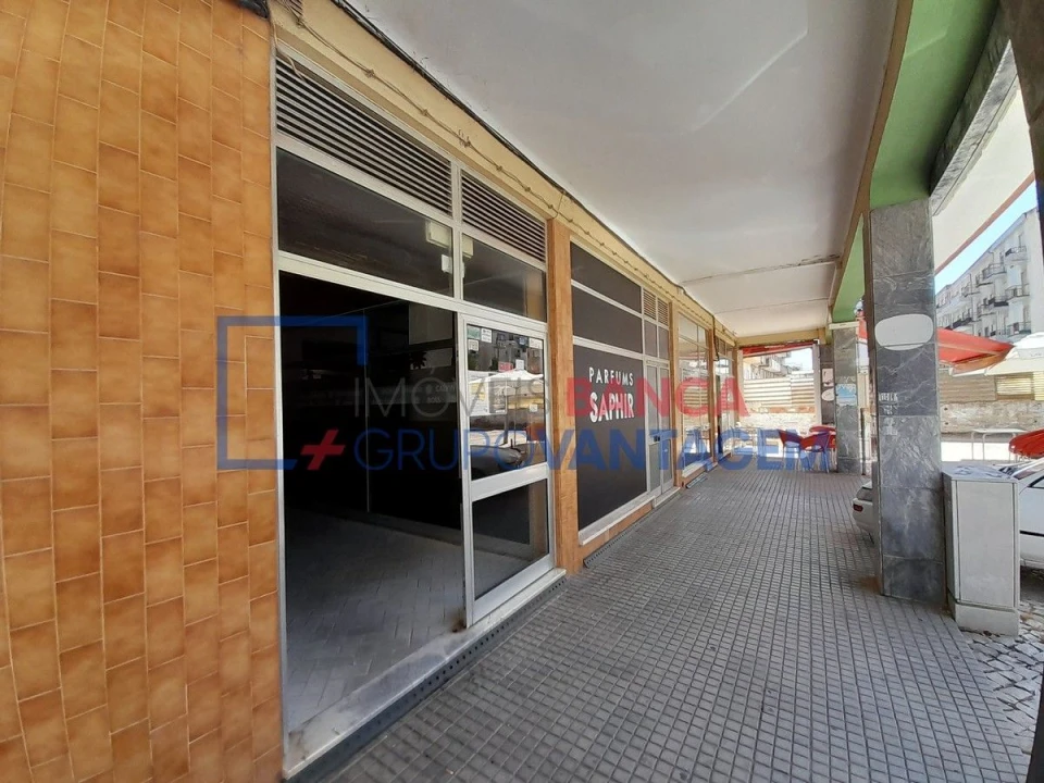 Loja para Venda em Alto do Seixalinho, Santo André e Verderena Foto 5