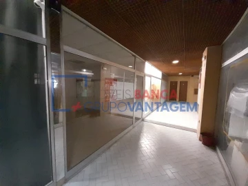 Loja para Venda em Alto do Seixalinho, Santo André e Verderena
