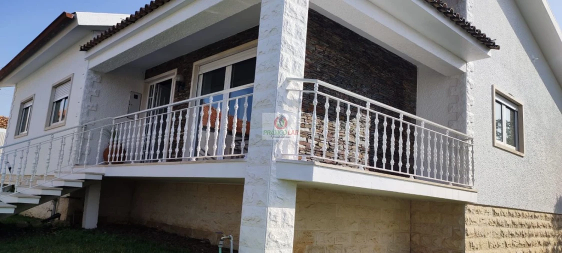 Moradia T3 para Venda em Requeixo, Nossa Senhora de Fátima e Nariz Foto 7