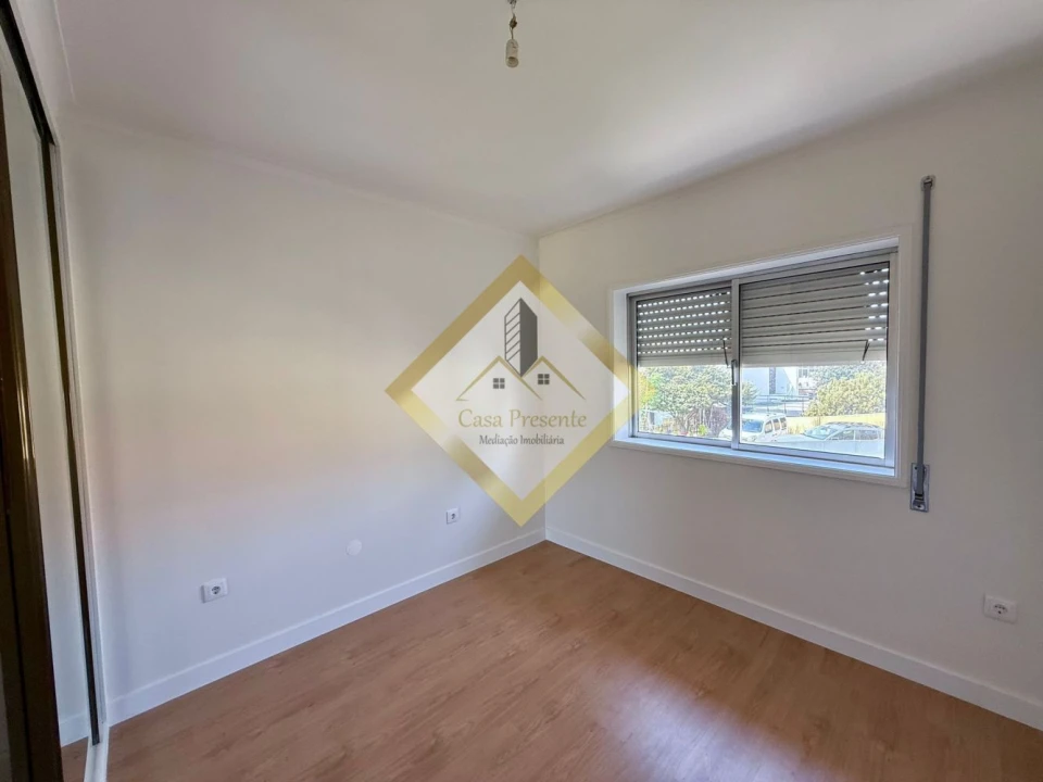 Apartamento T3 para Venda em Canelas Foto 14