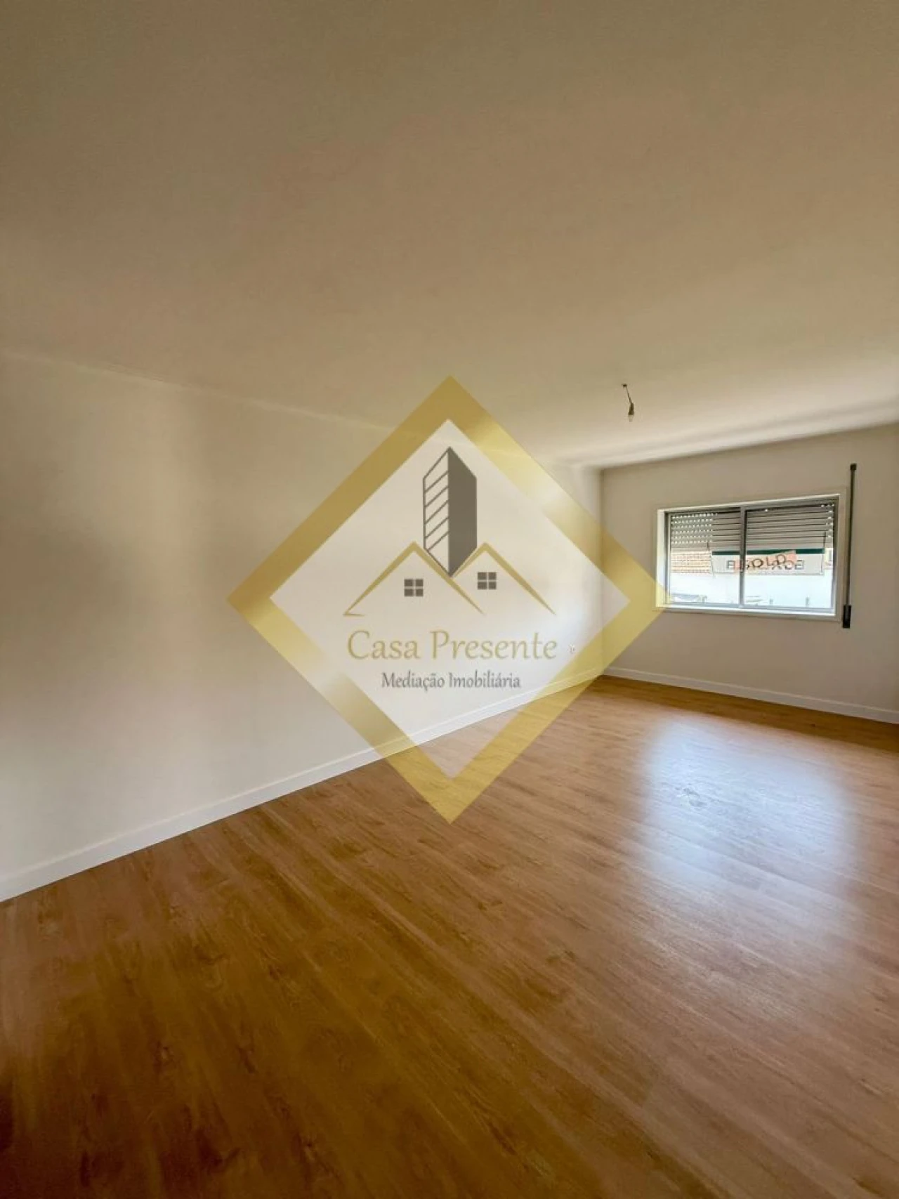 Apartamento T3 para Venda em Canelas Foto 5