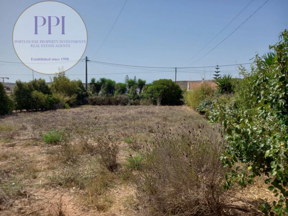 Terreno para Venda em Vila do Bispo e Raposeira Foto 2