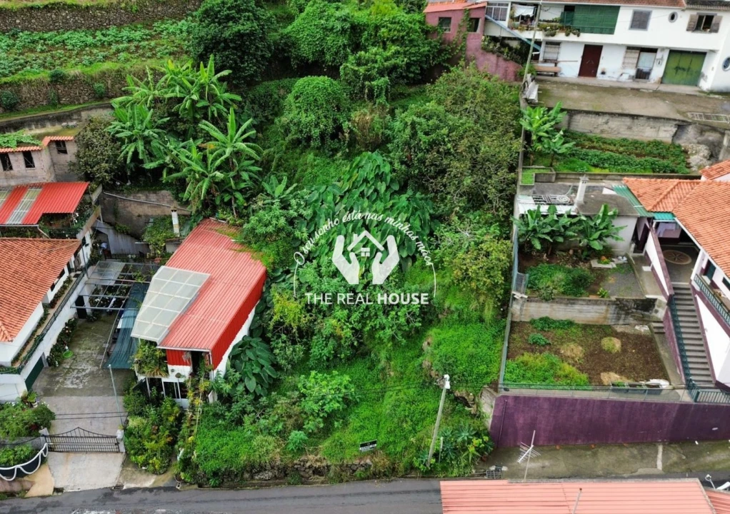 Terreno para Venda em Machico Foto 1