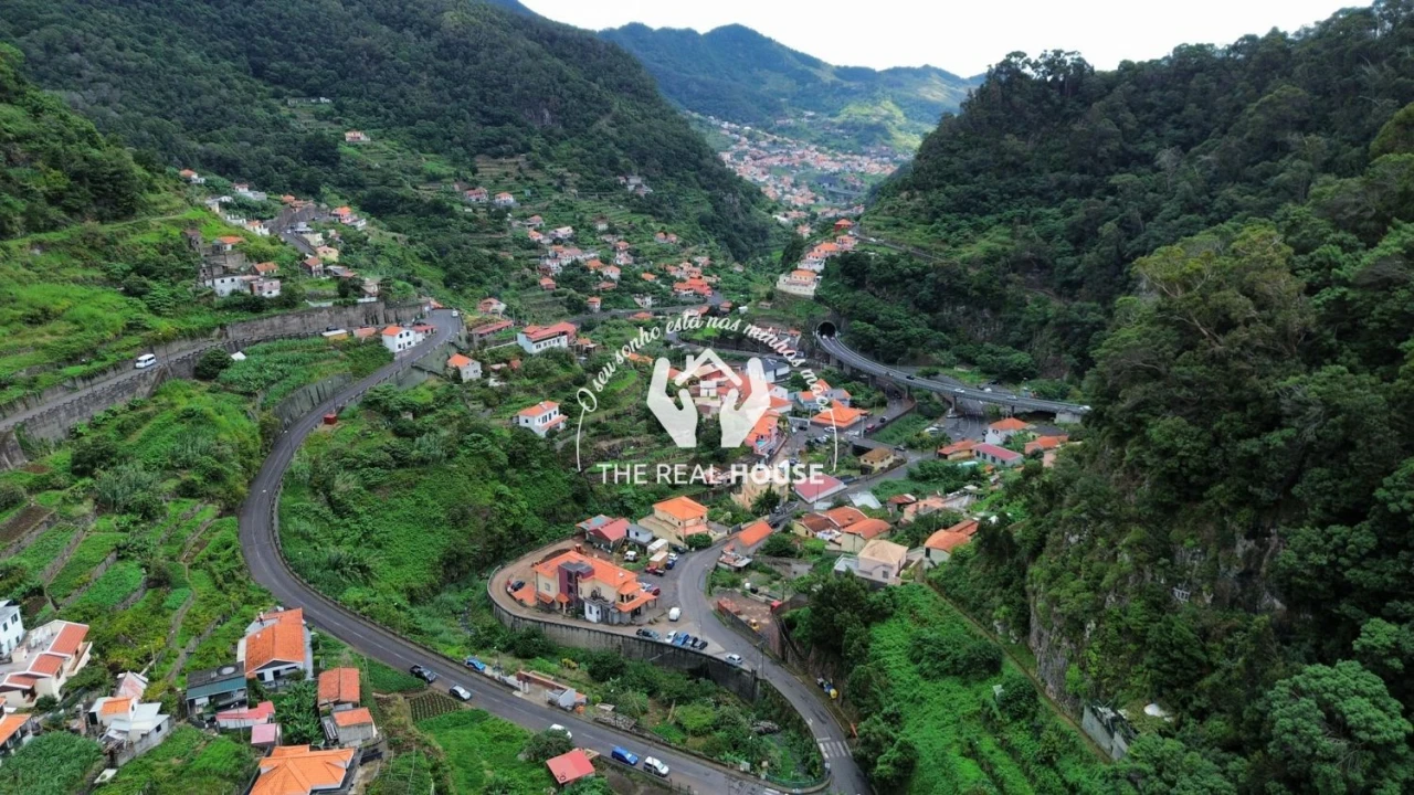 Terreno para Venda em Machico Foto 4