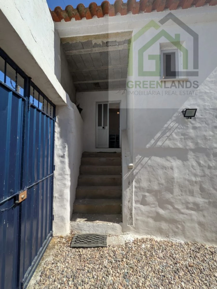 Moradia T5 para Venda em Ázere e Covelo Foto 7