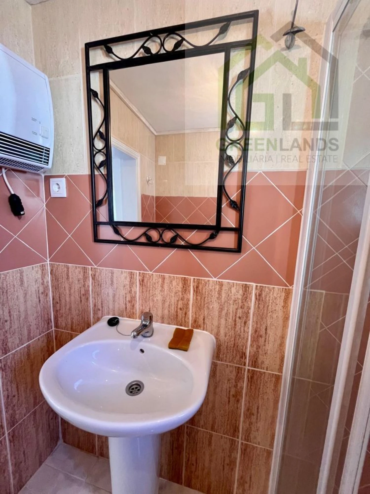 Moradia T5 para Venda em Ázere e Covelo Foto 40