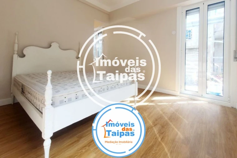 Apartamento T2 para Venda em Oliveira, São Paio e São Sebastião Foto 8