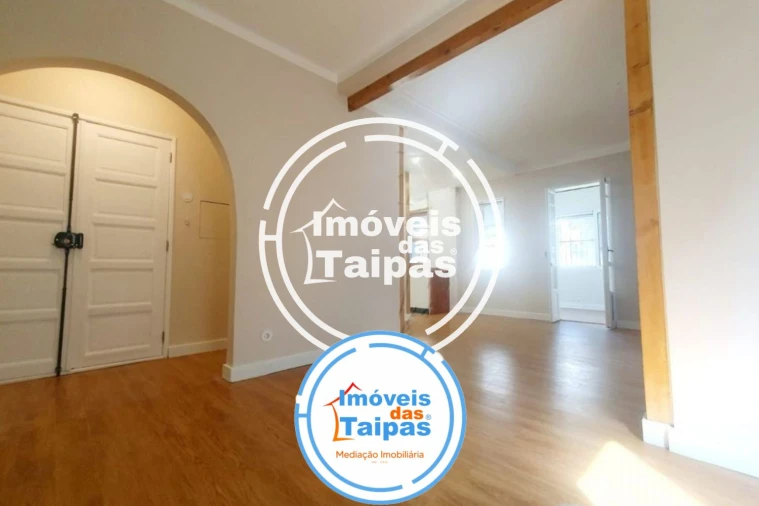 Apartamento T2 para Venda em Oliveira, São Paio e São Sebastião Foto 6