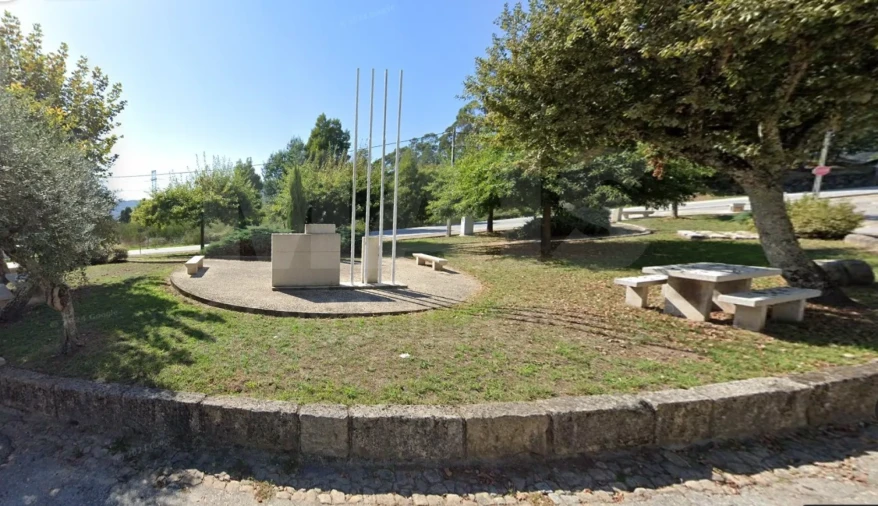 Terreno para Venda em Luzim e Vila Cova Foto 4