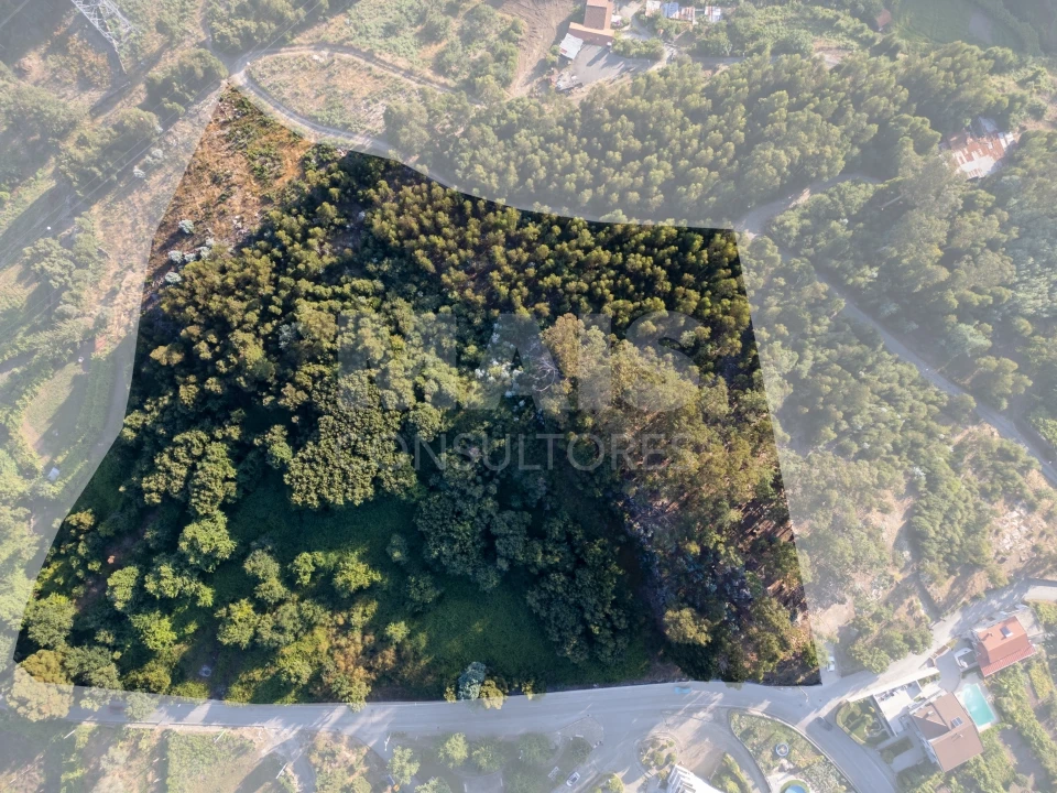 Terreno para Venda em Luzim e Vila Cova Foto 1