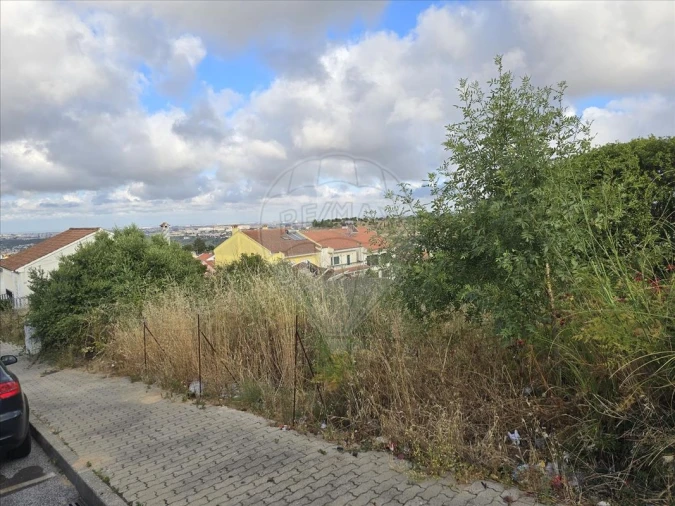 Terreno para Venda em Mina de Água Foto 2