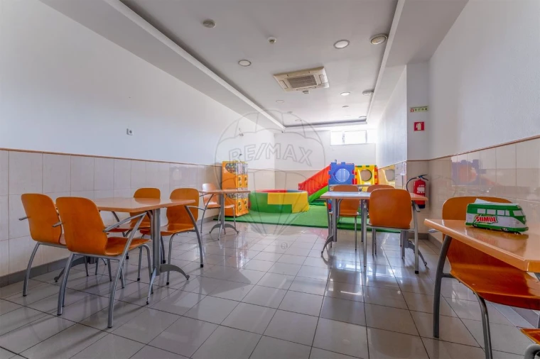 Negócio para Venda em Vila Chã, Codal e Vila Cova de Perrinho Foto 8