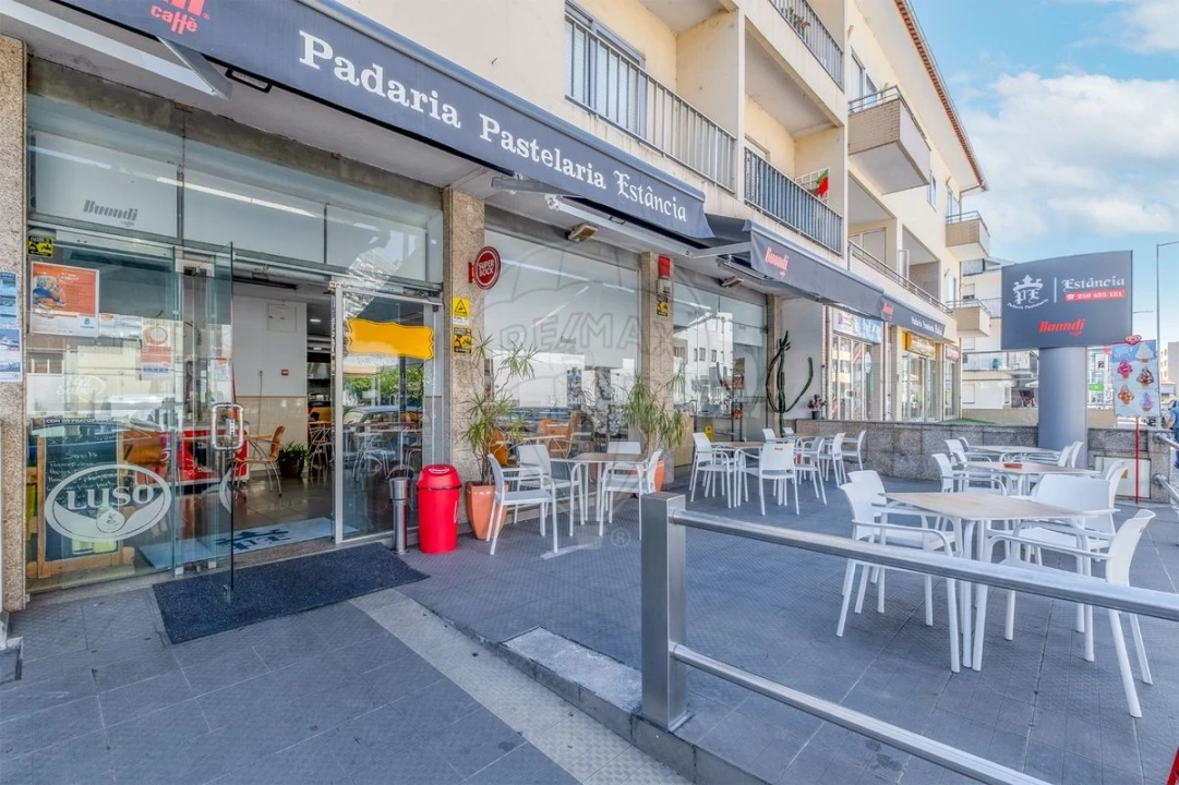 Negócio para Venda em Vila Chã, Codal e Vila Cova de Perrinho Foto 1