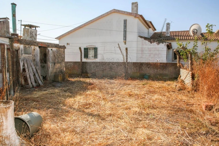 Moradia T3 para Venda em Arruda dos Vinhos Foto 24