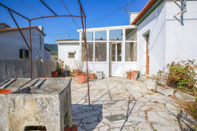 Moradia T3 para Venda em Arruda dos Vinhos Foto 4