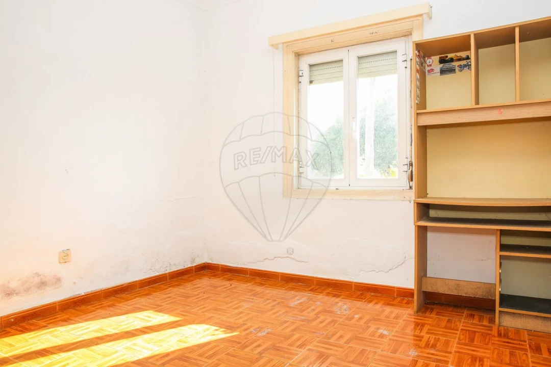 Moradia T3 para Venda em Arruda dos Vinhos Foto 15