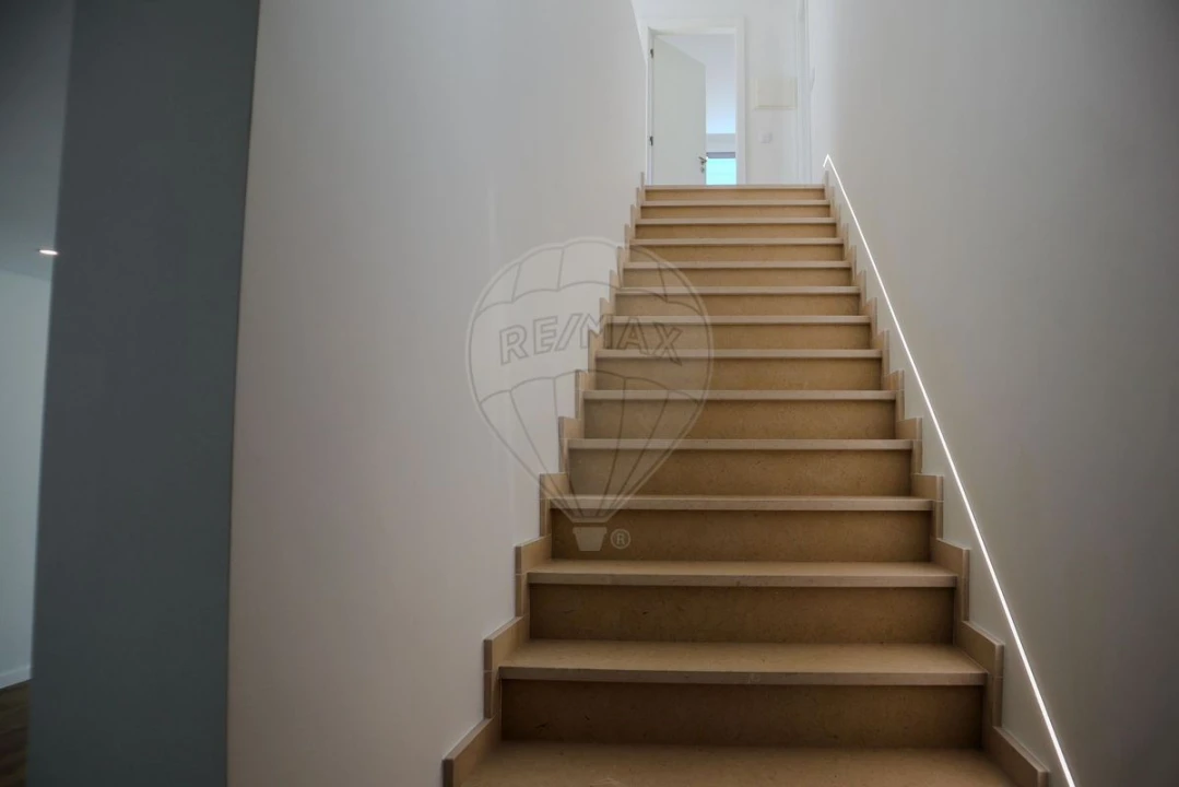 Moradia T3 para Venda em União das Freguesias de Setúbal Foto 45