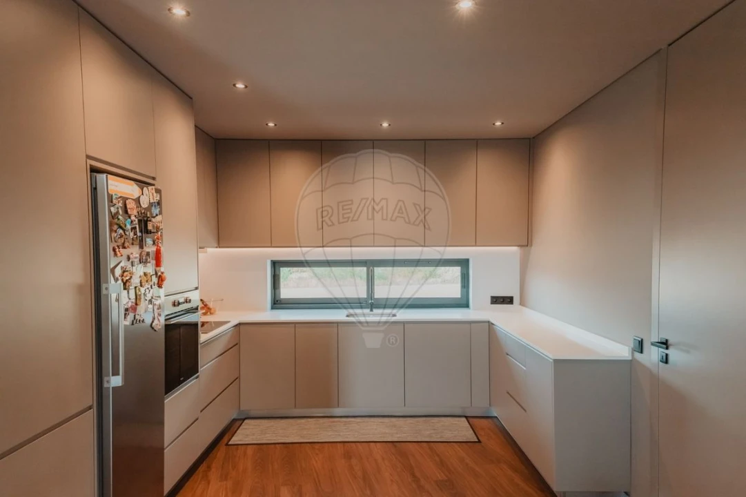 Moradia T3 para Venda em Figueiras e Covas Foto 14