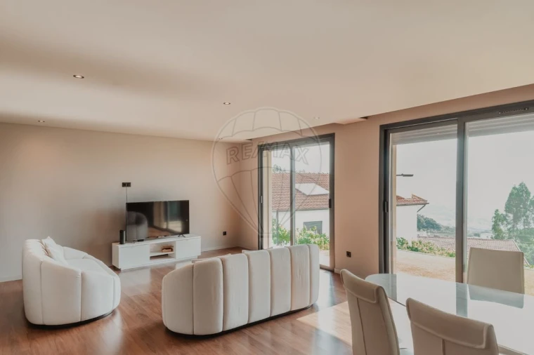 Moradia T3 para Venda em Figueiras e Covas Foto 17