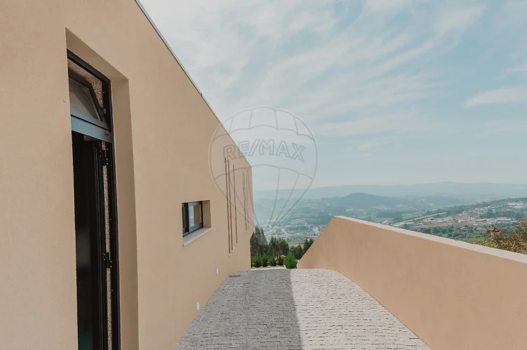 Moradia T3 para Venda em Figueiras e Covas Foto 11