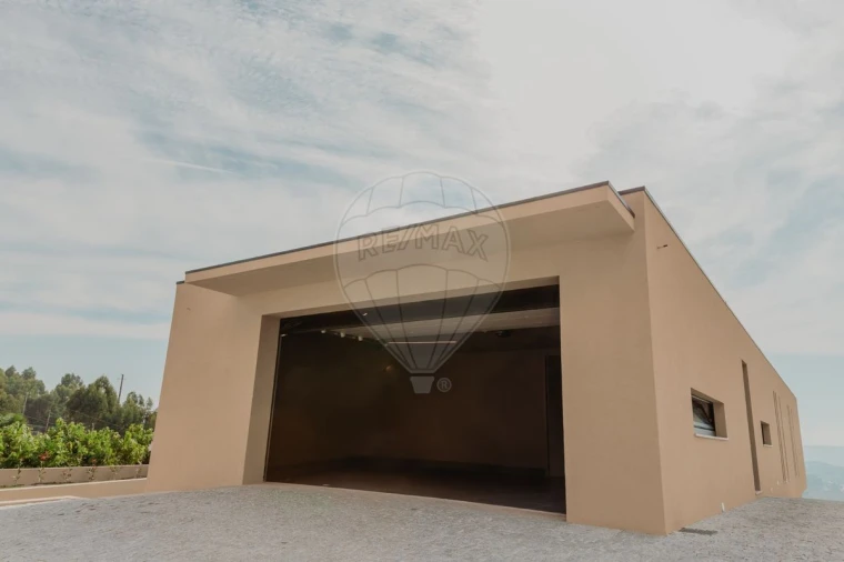 Moradia T3 para Venda em Figueiras e Covas Foto 9