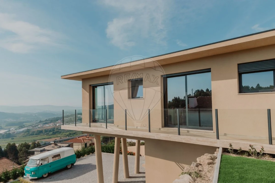 Moradia T3 para Venda em Figueiras e Covas Foto 5