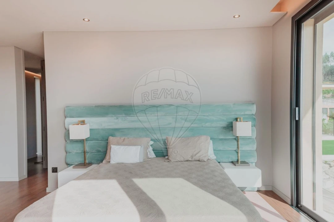 Moradia T3 para Venda em Figueiras e Covas Foto 22