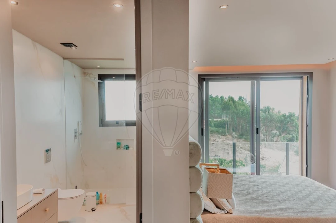 Moradia T3 para Venda em Figueiras e Covas Foto 24