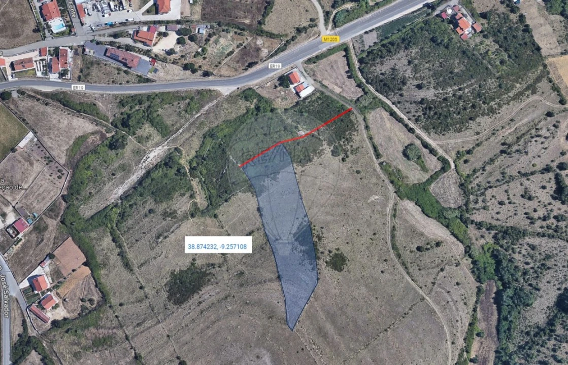 Terreno para Venda em Venda do Pinheiro e Santo Estêvão das Galés Foto 5