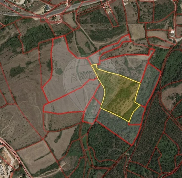 Terreno para Venda em Venda do Pinheiro e Santo Estêvão das Galés Foto 10