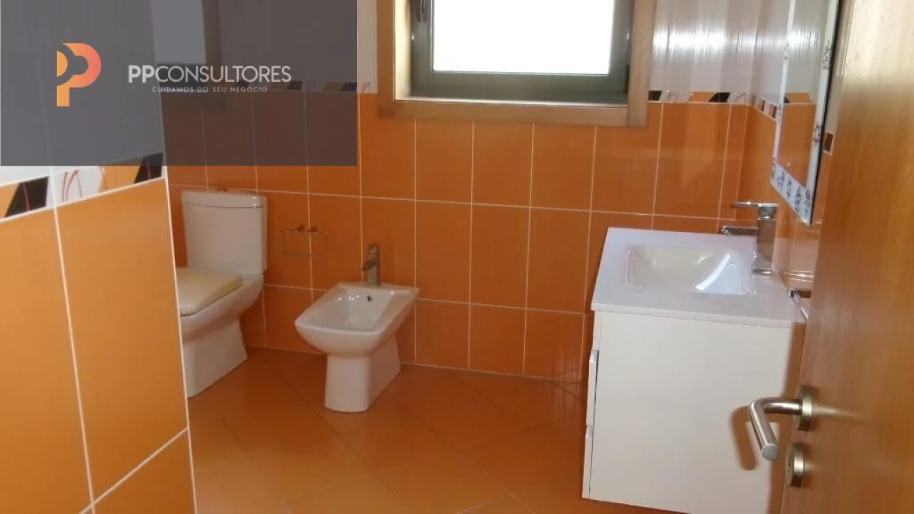 Moradia T3 para Venda em Ribeira de Fraguas Foto 18