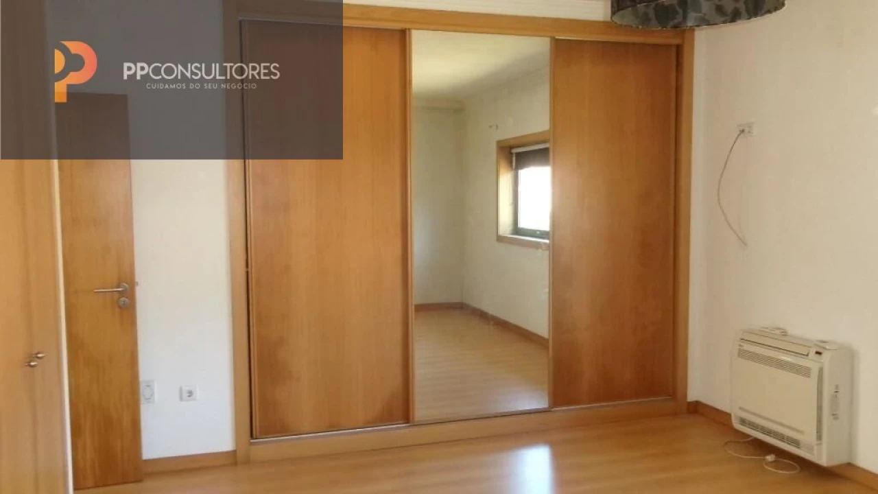 Moradia T3 para Venda em Ribeira de Fraguas Foto 21