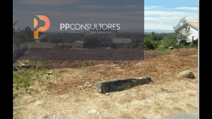 Terreno para Venda em Covas e Vila Nova de Oliveirinha